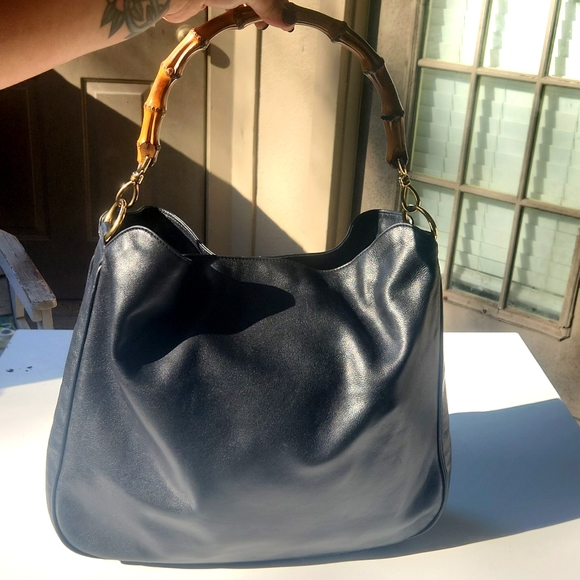 Gucci Bamboo 1947 Collection - Black Vintage Shoulder Bag with Bamboo Handle - Picture 3 of 16